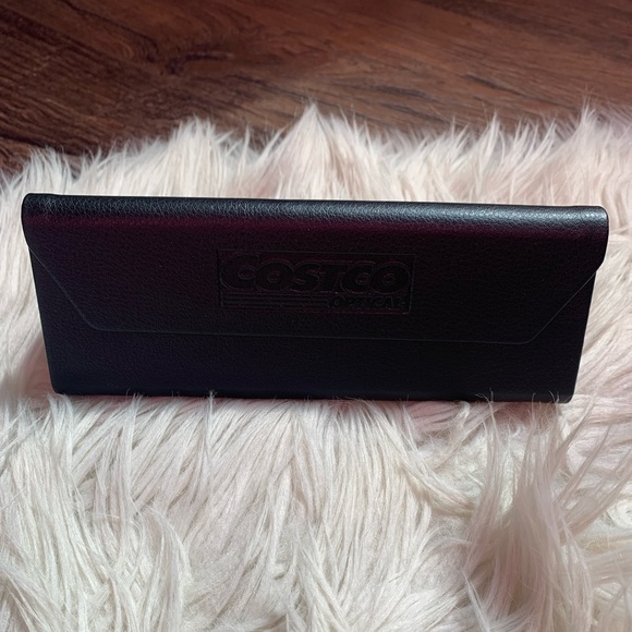 Black Eyeglass Case New Without Tags. - Picture 4 of 8